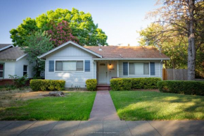 Downtown Dream Casa Near Chico State, Private Yard